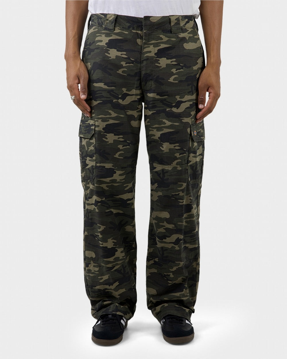 DM124-PA23-CAMO-1.jpg DM124-PA23-CAMO-1.jpg