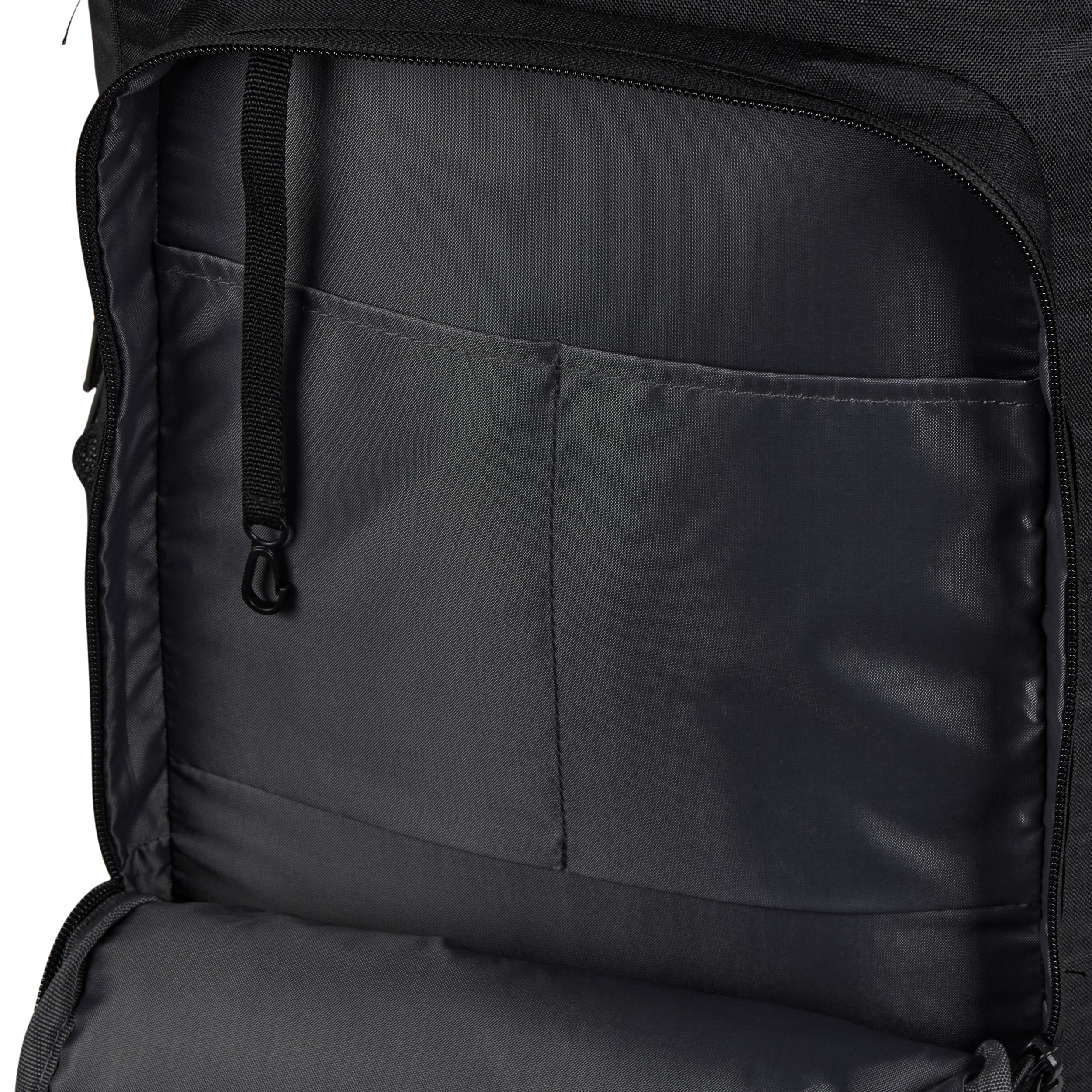 84863-01-Explorer-Advanced-Backpack-Black-4.png