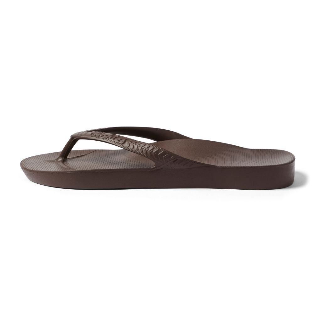 AR-Thong-Brown-04.jpg
