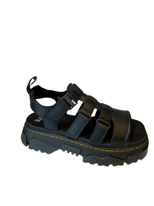 Dr-Martens-40891001-2.jpg