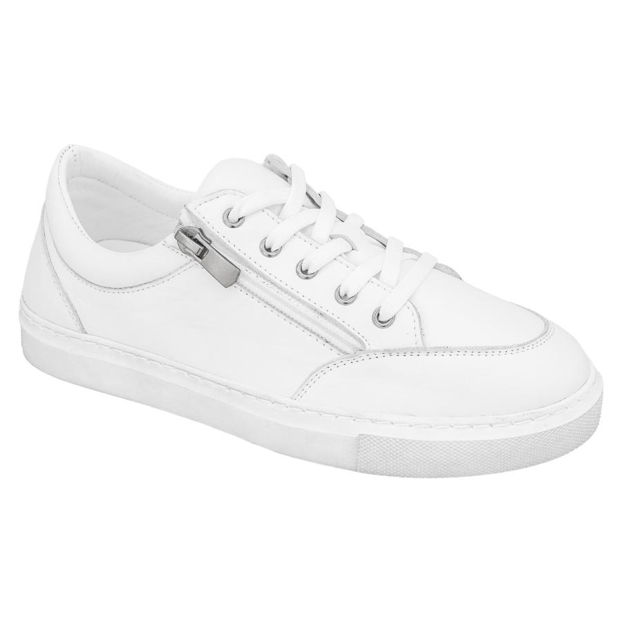 Ronnie-2-White.jpg