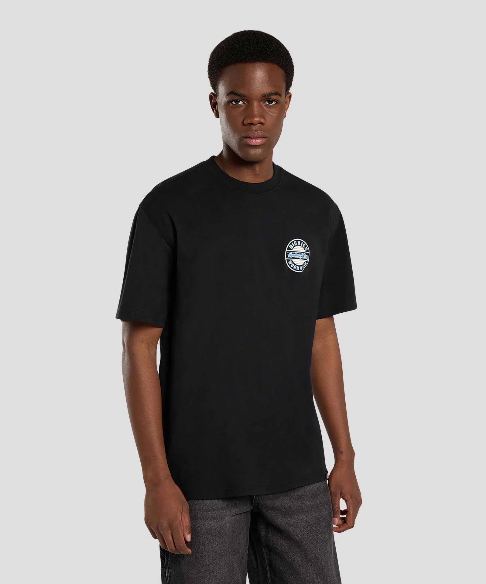dk0a87qlblk-blk-1.jpg